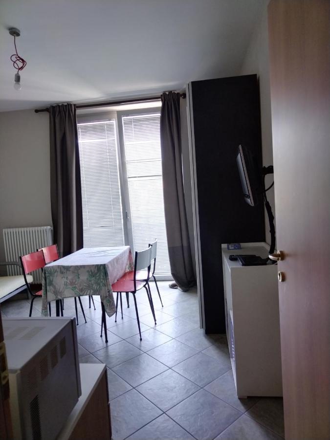 Camera Manu Bed and Breakfast Καντού Εξωτερικό φωτογραφία